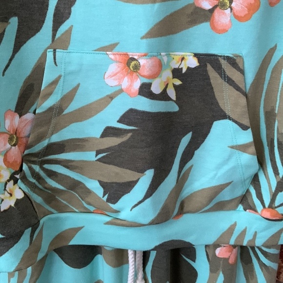 Oli Viv Aqua Green Tropical Floral Lounge Shorts Coordinating Set - Picture 4 of 10